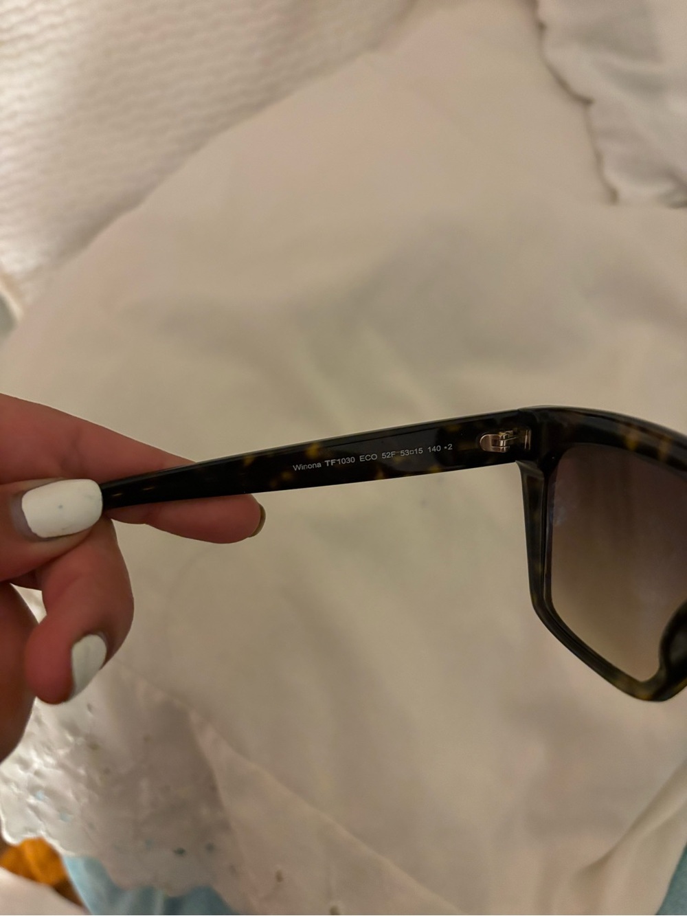 Tom Ford Women’s Tortoiseshell Square Sunglasses - Brown Gradient Lenses - Picture 3 of 4